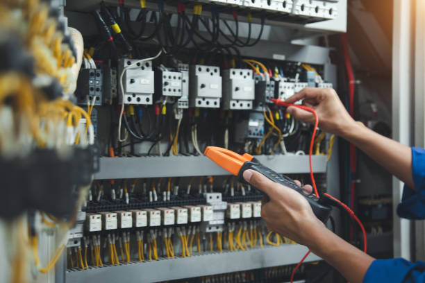 Best Circuit Breaker Repair  in Mcpherson, KS